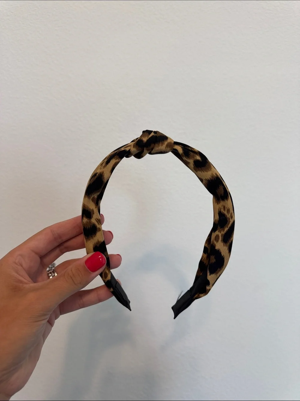Amazon Leopard Print Knotted Headbands in Brown and Cream